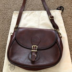 Saddle leather crossbody bag